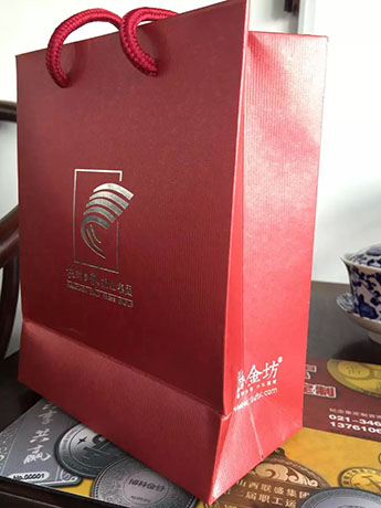 浙江杭州某報(bào)定制金銀銅勛章_制作徽章 制作金幣 定做金幣 定做銀幣 獎(jiǎng)?wù)轮谱?紀(jì)念幣定制 金幣制作 徽章制作 周年慶典