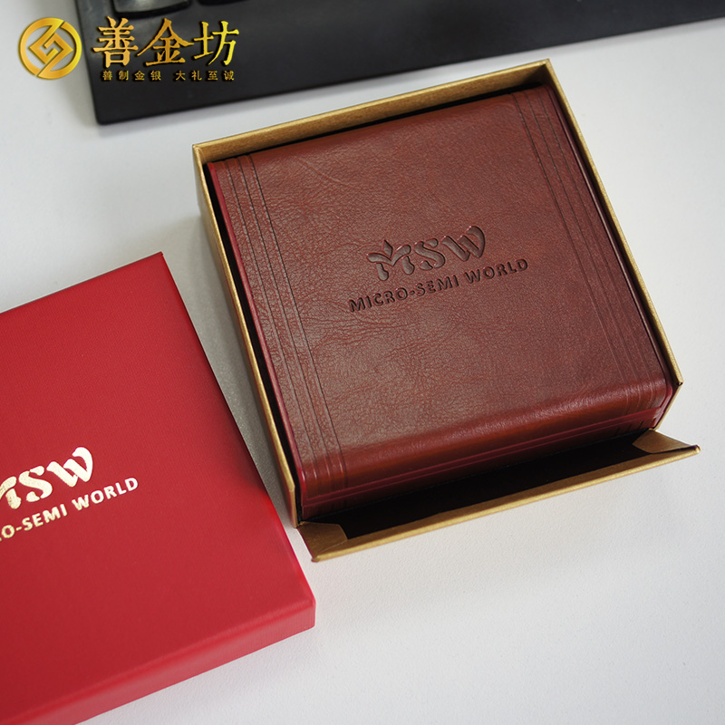 上海微世半導(dǎo)體10周年銀章_ 定做紀(jì)念章 銀章定制 紀(jì)念章制作 定做紀(jì)念章 制作紀(jì)念章